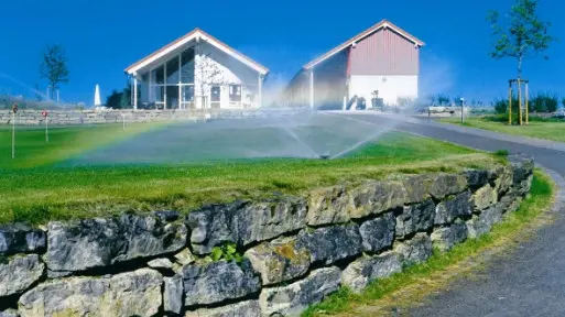 Jak działa system automatycznego nawadniania?