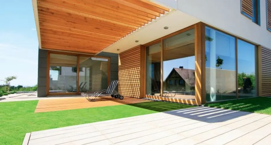 Pomysł na taras i różne rodzaje nawierzchni. Jak dobrać do stylu domu i ogrodu?