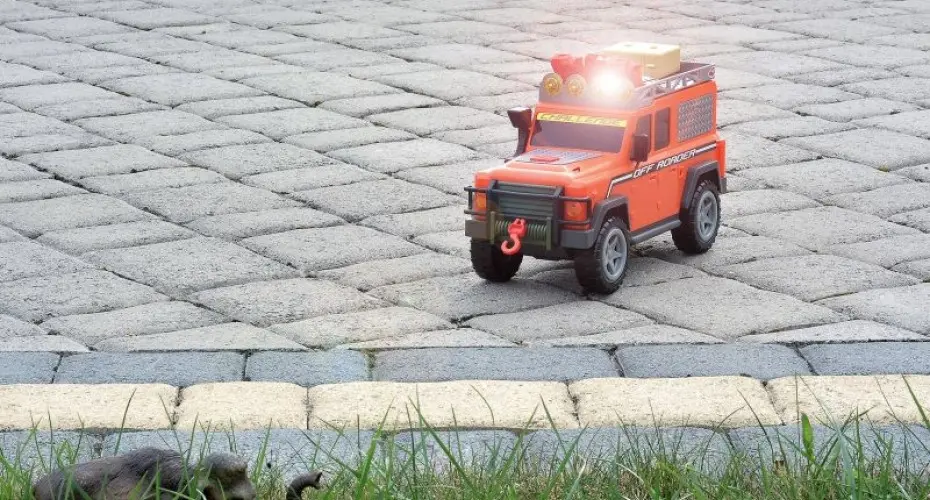 Renowacja nawierzchni z kostki brukowej