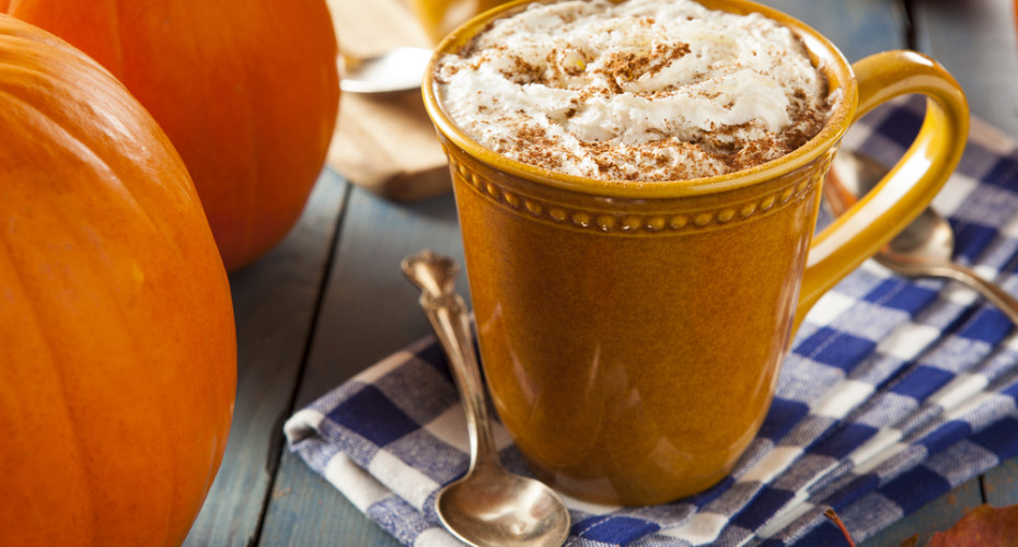 Pumpkin Spice Latte – kawa z mlekiem i dynią