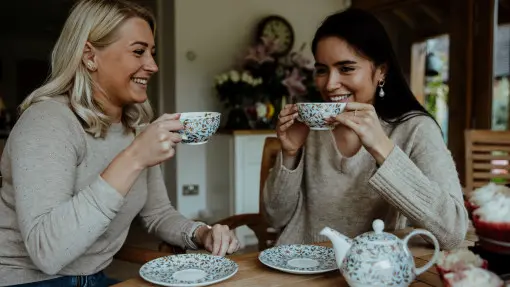 Angielska porcelana Dunoon – wyrafinowany styl oraz ponadczasowa elegancja | Sztuka w Twoim wnętrzu