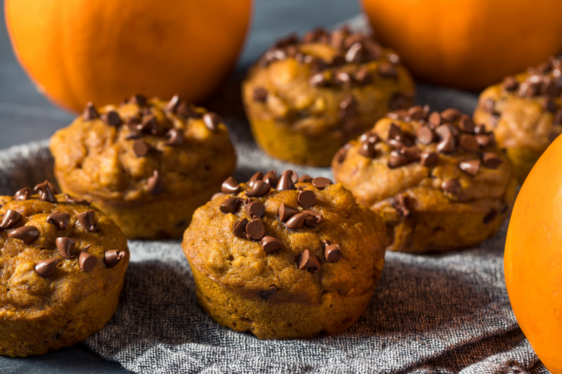 Dyniowe muffiny z czekoladowymi kawałkami