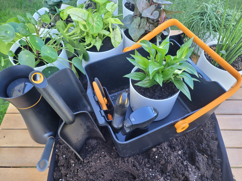 nowa linia produktów Fiskars Urban Plant Care przeznaczona do pielęgnacji roślin doniczkowych