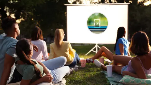Kino ogrodowe. Jak je urządzić i od czego zacząć?