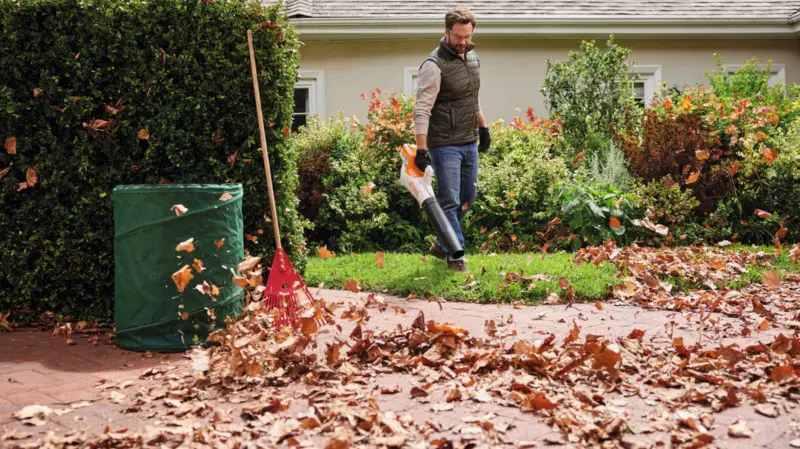 Dmuchawa akumulatorowa do liści STIHL BGA 50