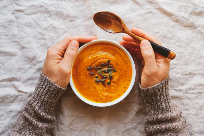 Przepis na błyskawiczną zupę dyniową