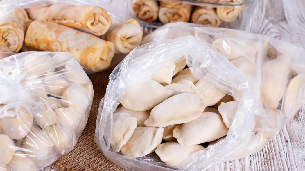 Mrożenie potraw po świętach. Jak robić to bezpiecznie?
