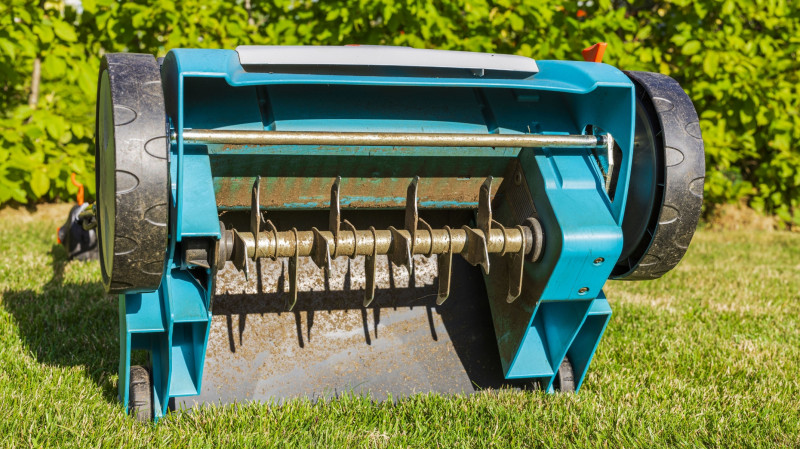 Narzędzie do trawnika - wertykulator