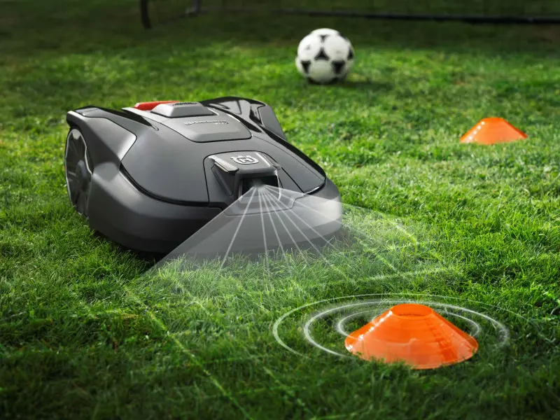 Technologia wizyjna AI – kosiarka, która widzi i rozumie Twój ogród