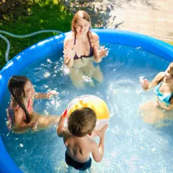 Basen rozporowy do ogrodu. Wszystko, co trzeba wiedzieć przed zakupem