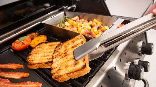 Sekret idealnego BBQ. Jakie narzędzia robią największą różnicę?