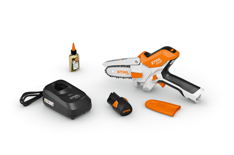 STIHL GTA 20 jest dostępna w zestawie z akumulatorem AS 2, ładowarką ALS 31 i olejem uniwersalnym Bio o pojemności 50 ml